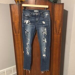 Day trip Distressed Blue Jeans❤️